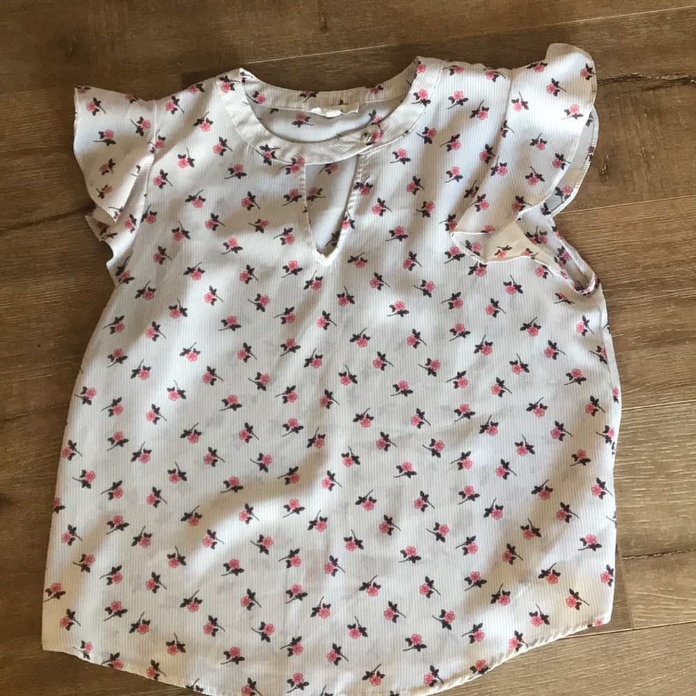 Mine rose print short sleeve top, large.
